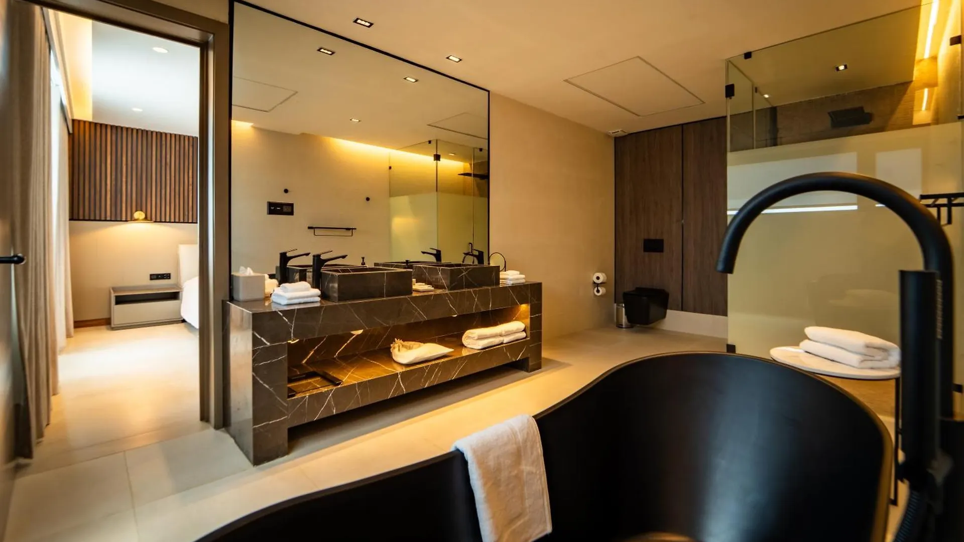 Nohian Collection Hotels Santiago De Los Caballeros 5*,